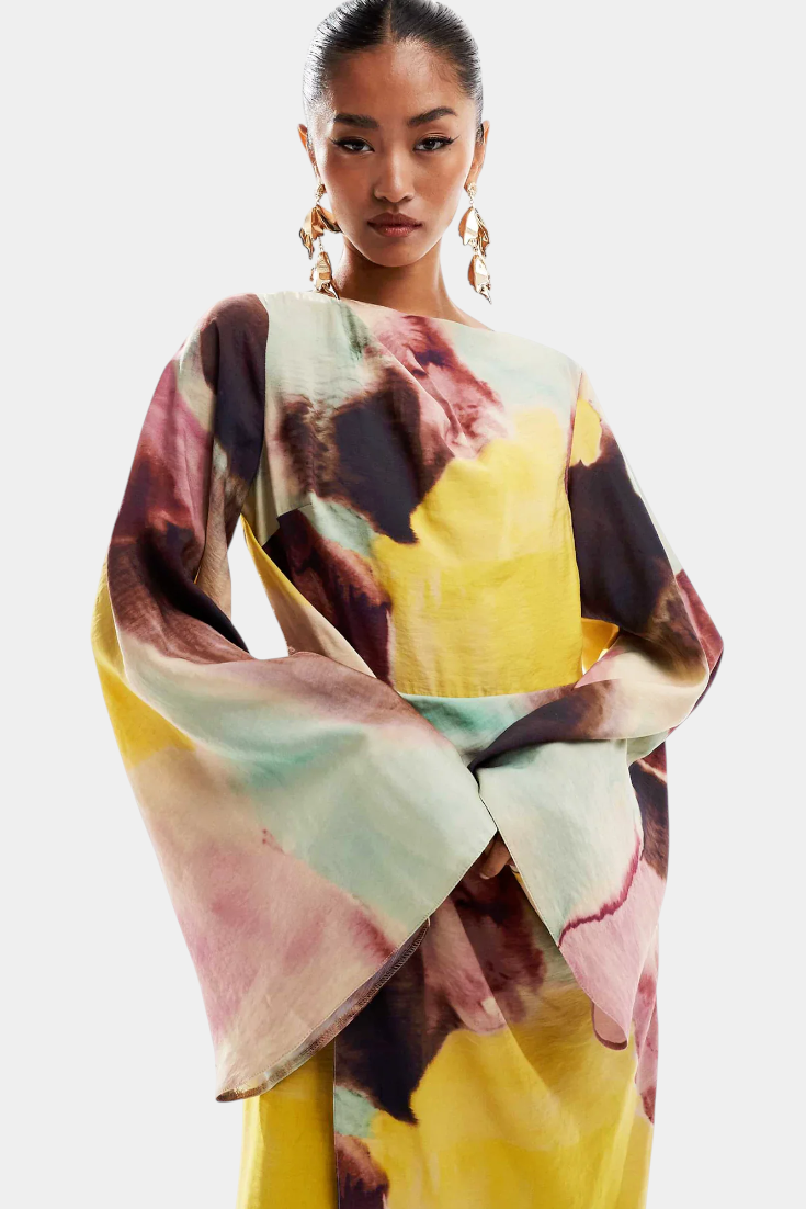 Vestido largo Dana con estampado de acuarela y parte delantera torcida