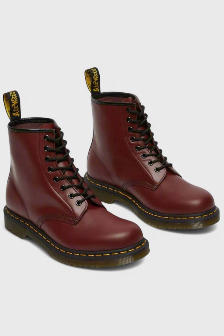 Botas Clásicas Altas con Cordones Addison