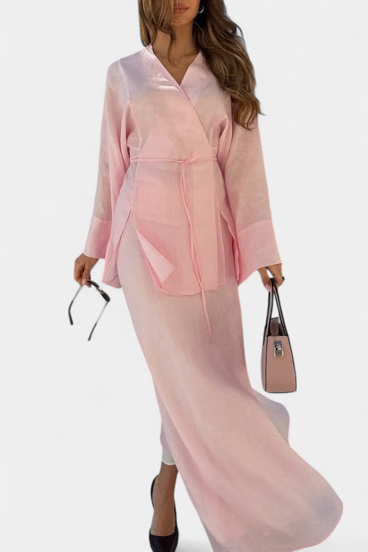 Zelda Conjunto de Camisa Escote en V y Falda con Abertura