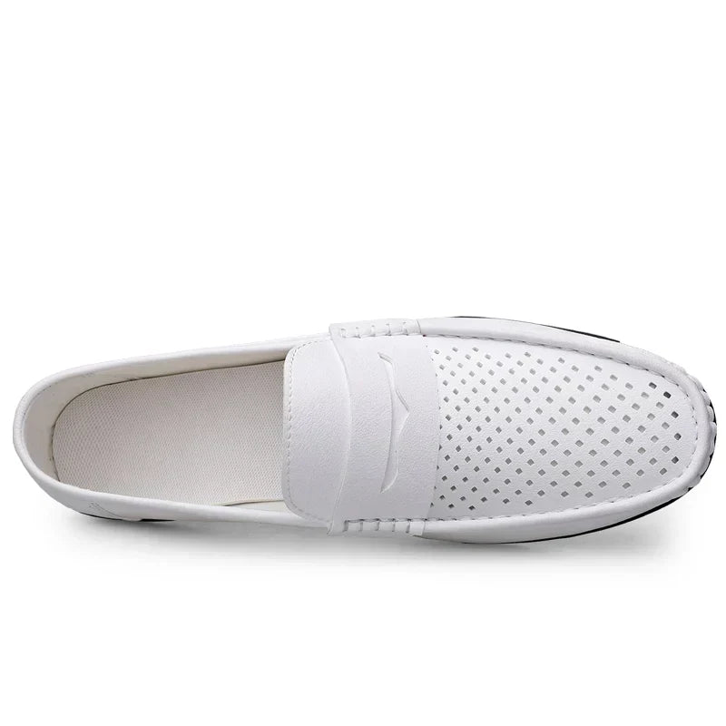 Mocasines clásicos de piel italiana.