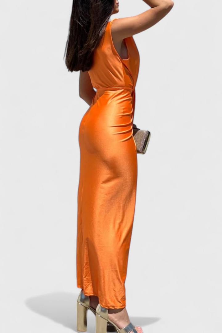 Vestido midi Lakisha con escote profundo