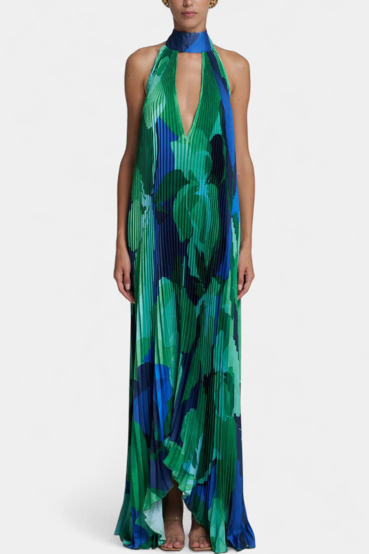 Giselle Vestido Largo Plisado con Escote Halter y Movimiento Elegante