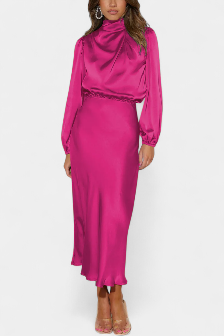 Cecila Vestido Maxi con Cuello Alto y Detalle Floral